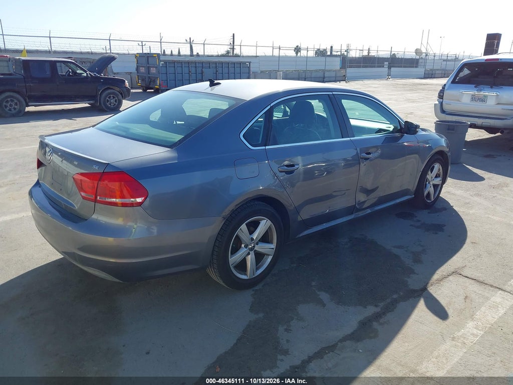 2013 Volkswagen Passat 2.5L SE photo 4