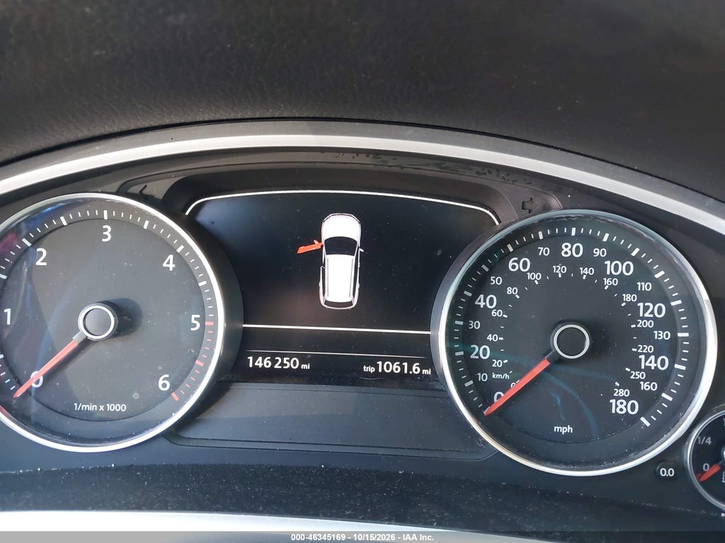 2013 Volkswagen Touareg TDI LUX photo 7