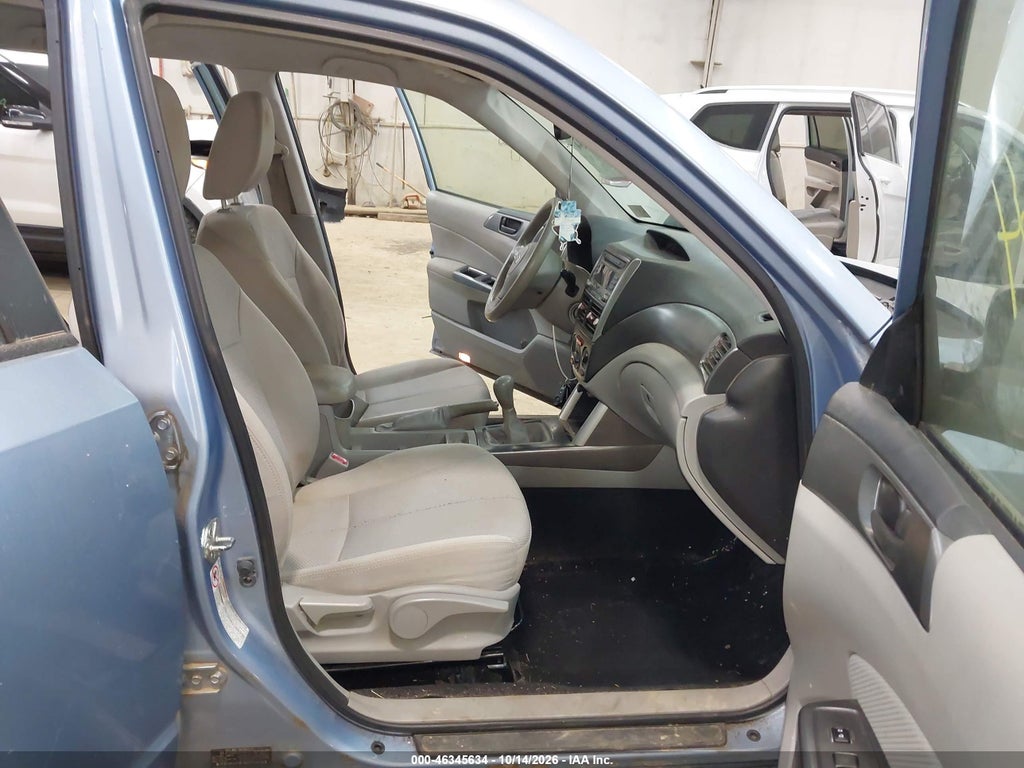2012 Subaru Forester 2.5X photo 5