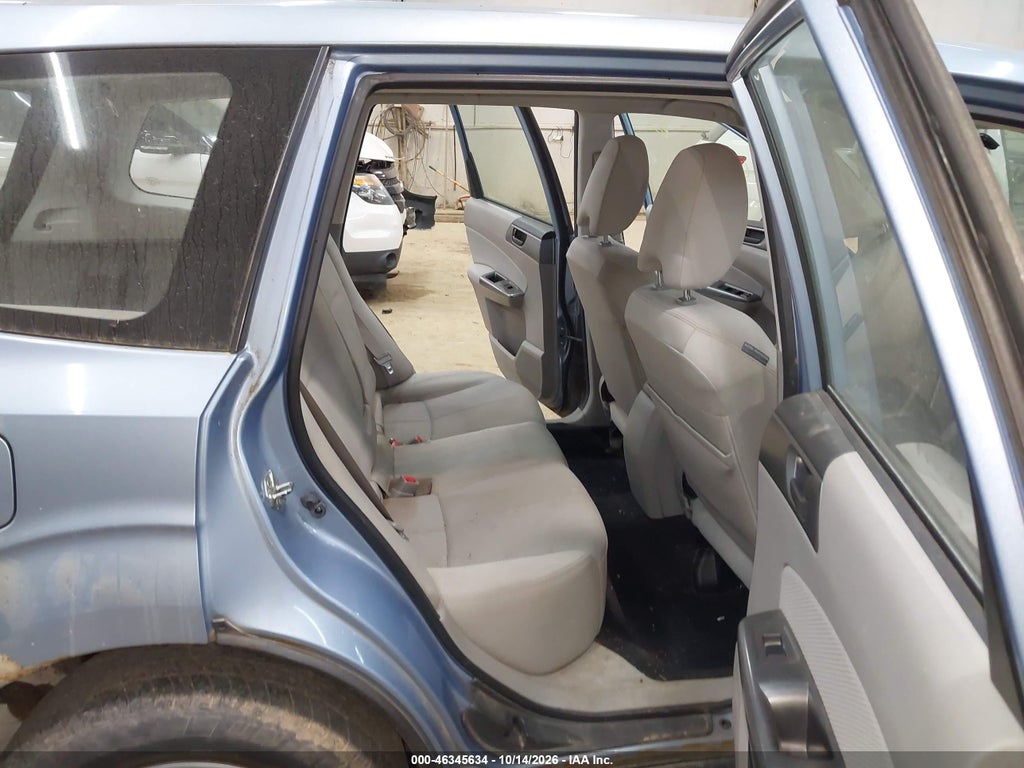 2012 Subaru Forester 2.5X photo 8