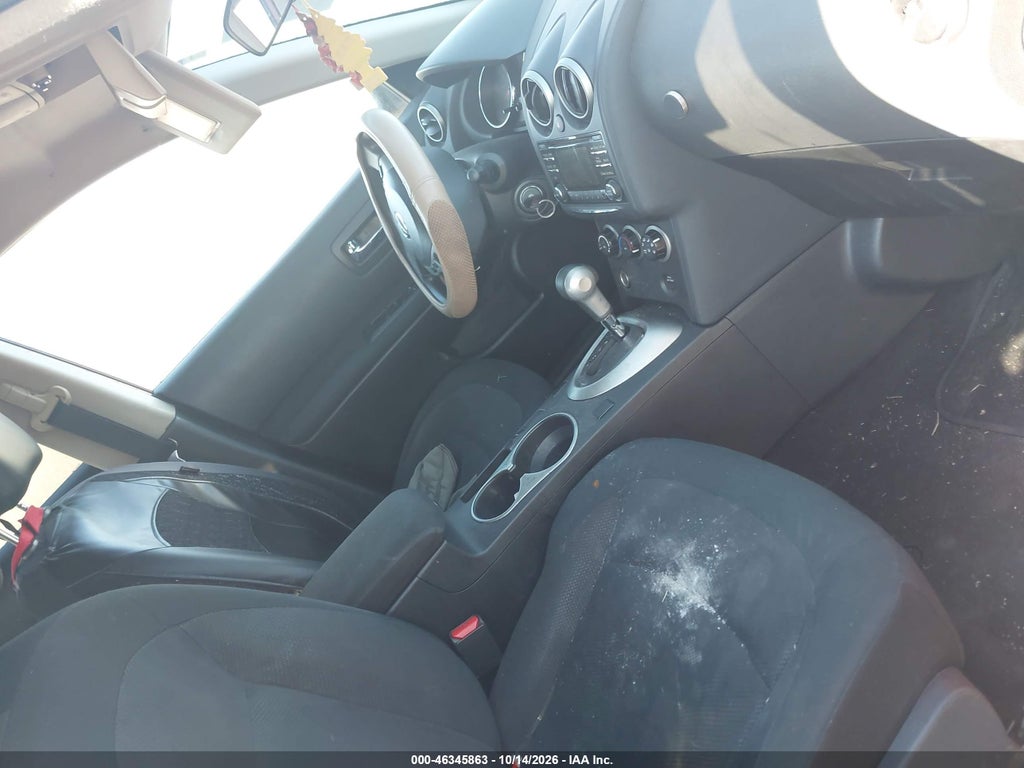 2013 Nissan Rogue S photo 5