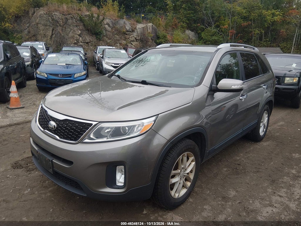 2015 Kia Sorento LX photo 2