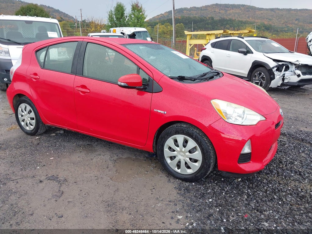 2014 Toyota Prius C TWO photo 1