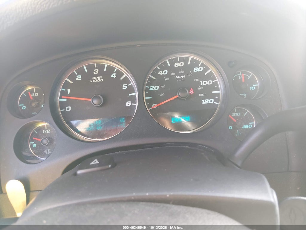 2012 GMC Yukon SLE photo 7