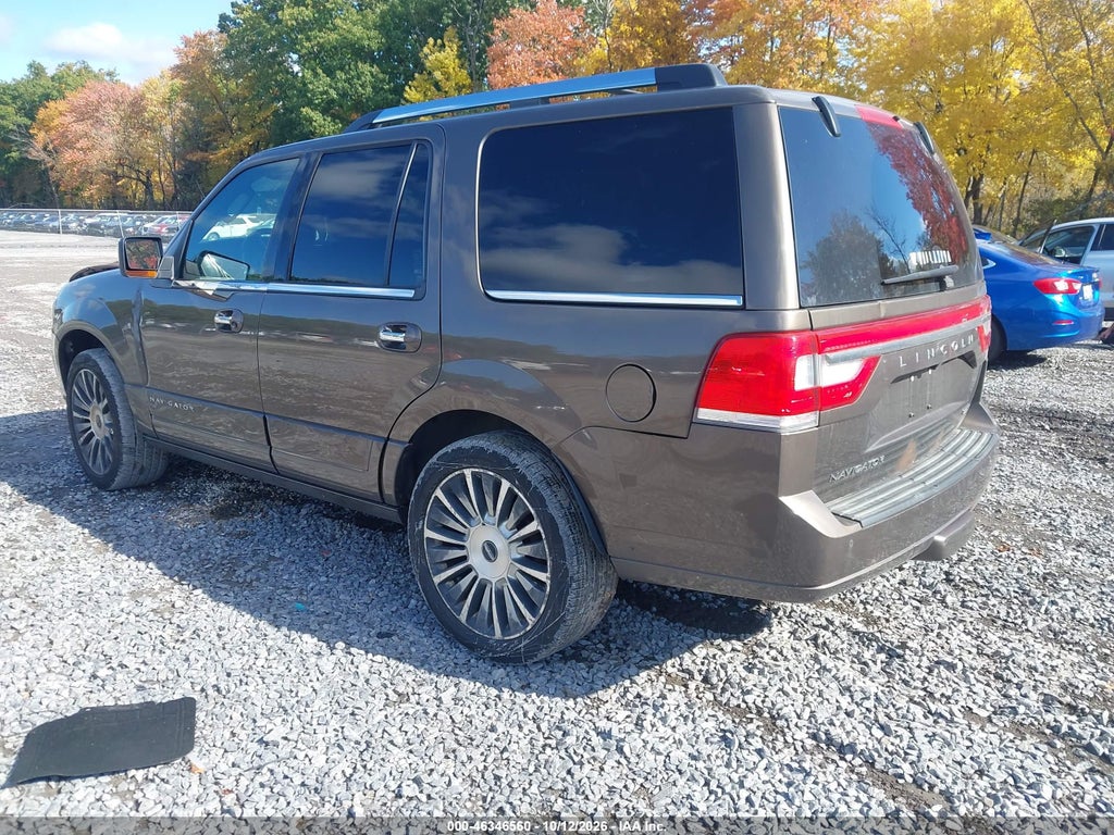 2015 Lincoln Navigator photo 3