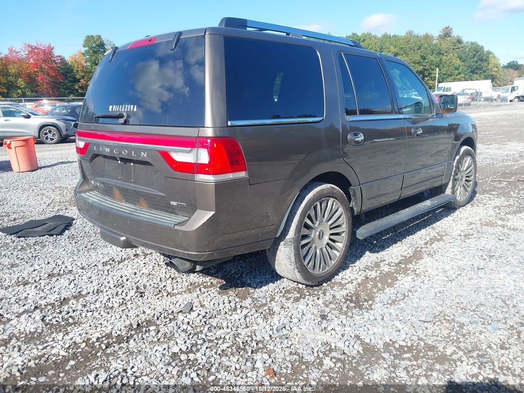 2015 Lincoln Navigator photo 4