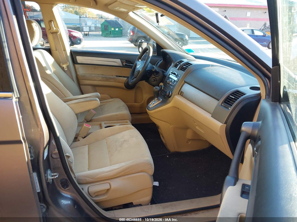 2011 Honda CR-V SE photo 5