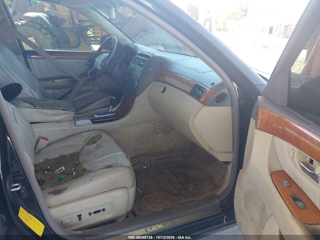 2004 Lexus LS 430 photo 5