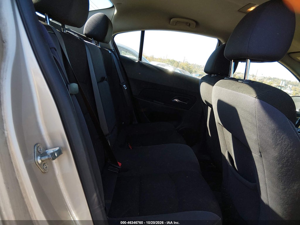 2014 Chevrolet Cruze 1LT Auto photo 8