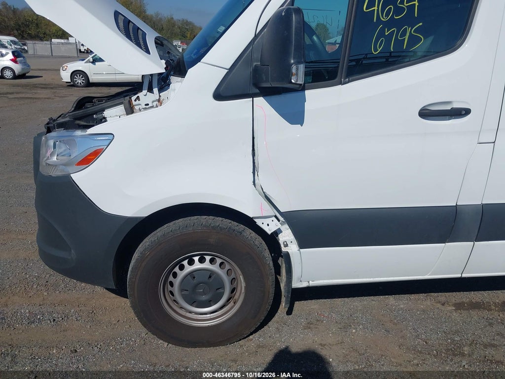 2025 Mercedes-Benz Sprinter 2500 Standard Roof 4-CYL Diesel photo 6