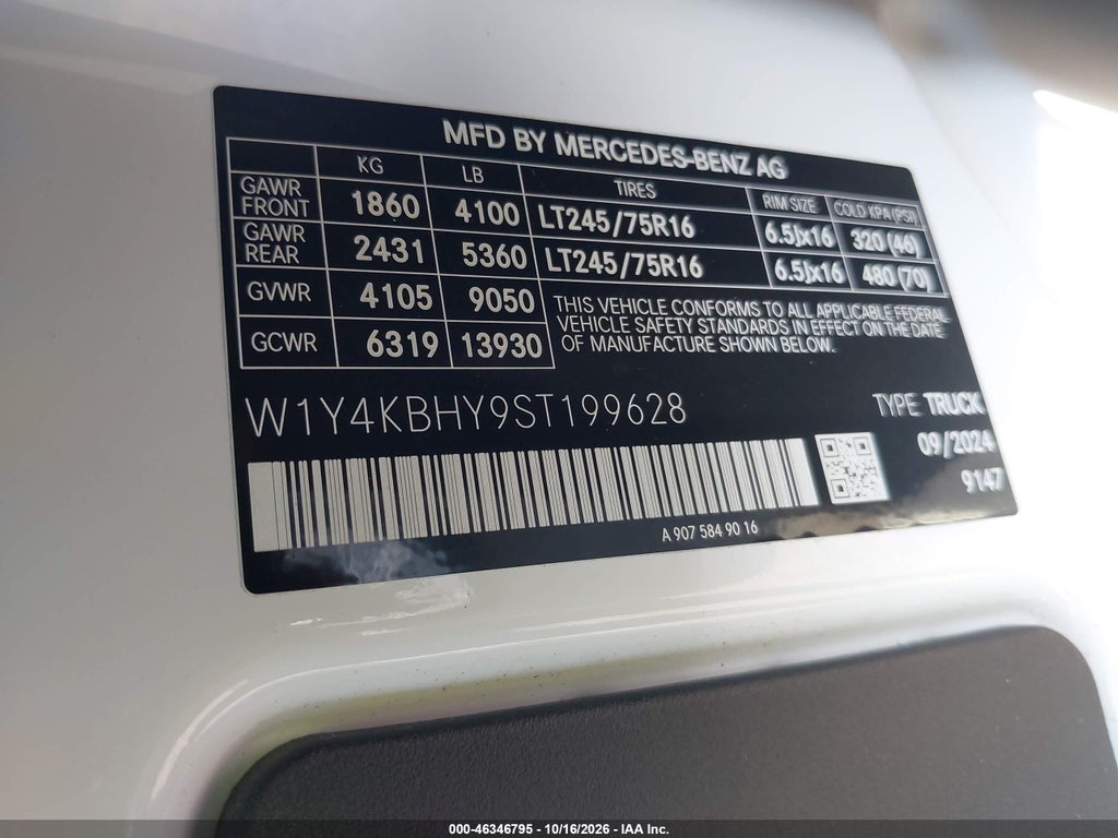 2025 Mercedes-Benz Sprinter 2500 Standard Roof 4-CYL Diesel photo 9