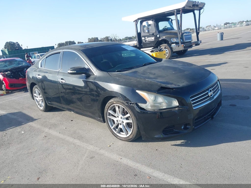 2011 Nissan Maxima 3.5 SV photo 1
