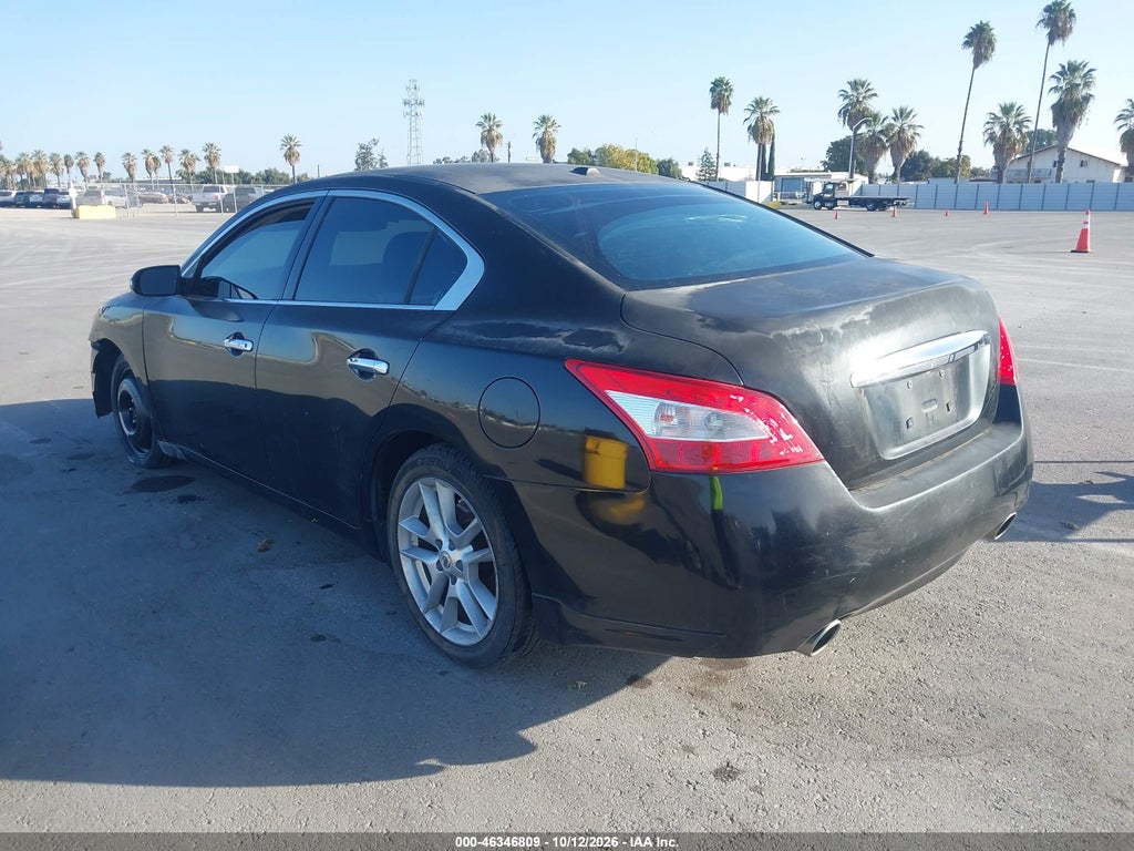 2011 Nissan Maxima 3.5 SV photo 3