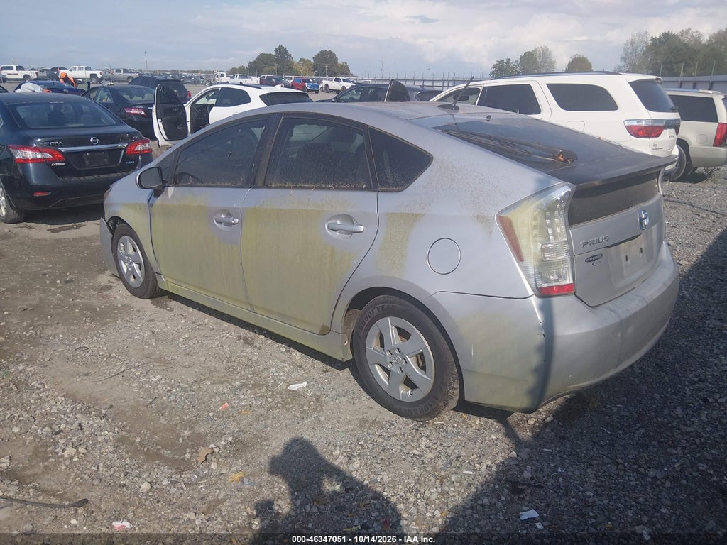 2011 Toyota Prius TWO photo 3