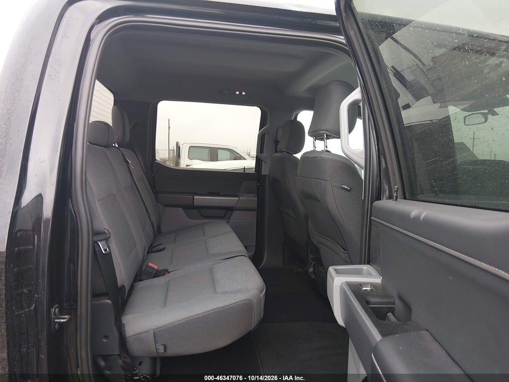 2025 Ford F-150 XLT photo 8