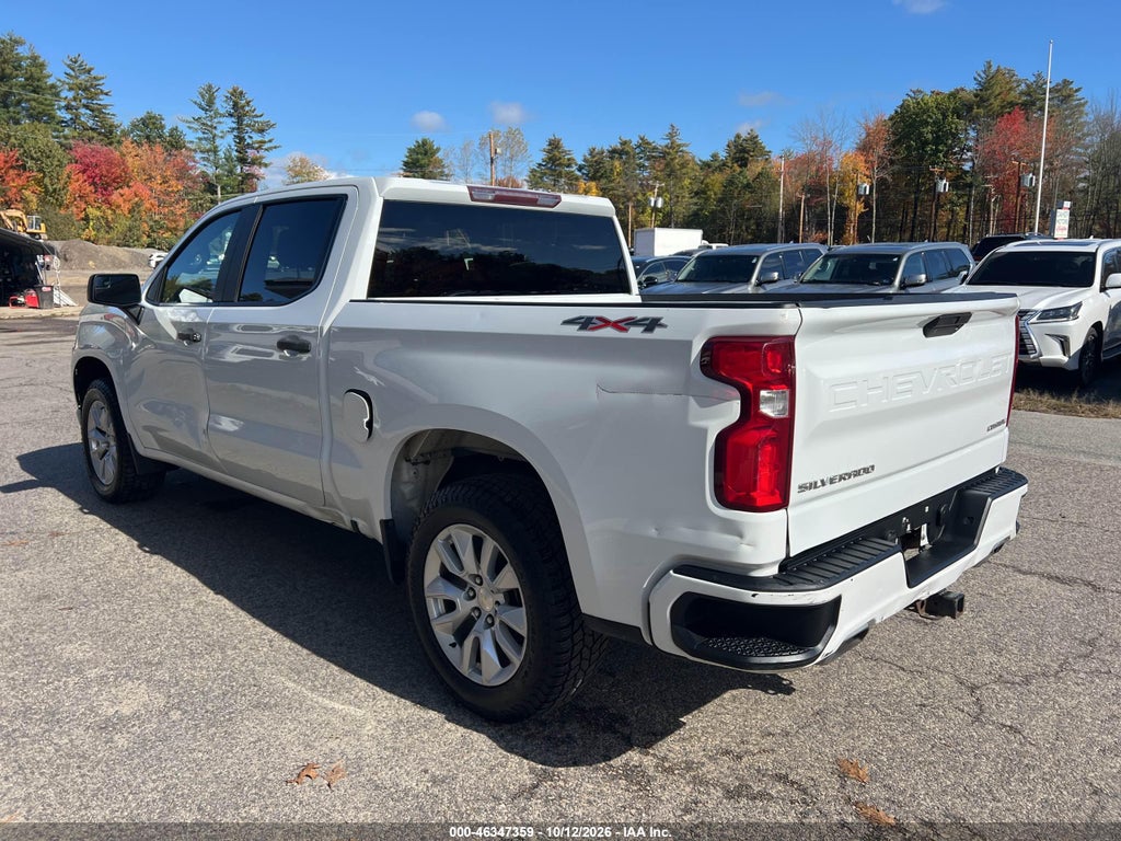 2020 Chevrolet Silverado 1500 4WD Short BED Custom photo 3