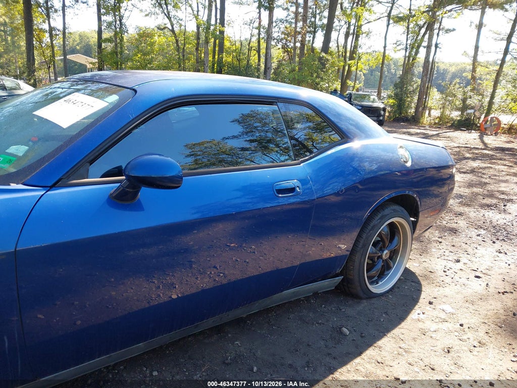2010 Dodge Challenger R/T photo 6