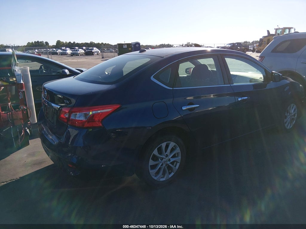 2018 Nissan Sentra SV photo 4