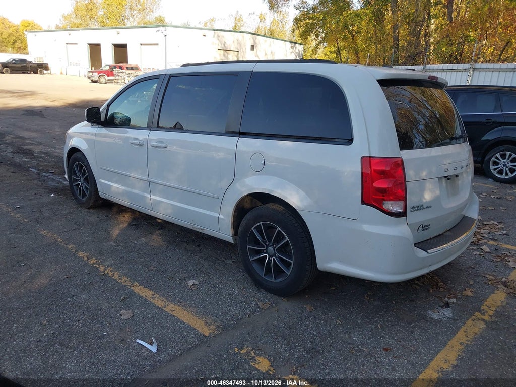 2017 Dodge Grand Caravan GT photo 3