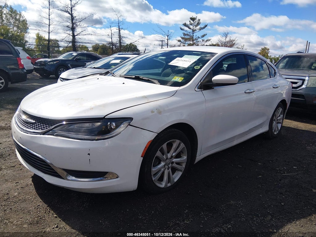 2015 Chrysler 200 Limited photo 2