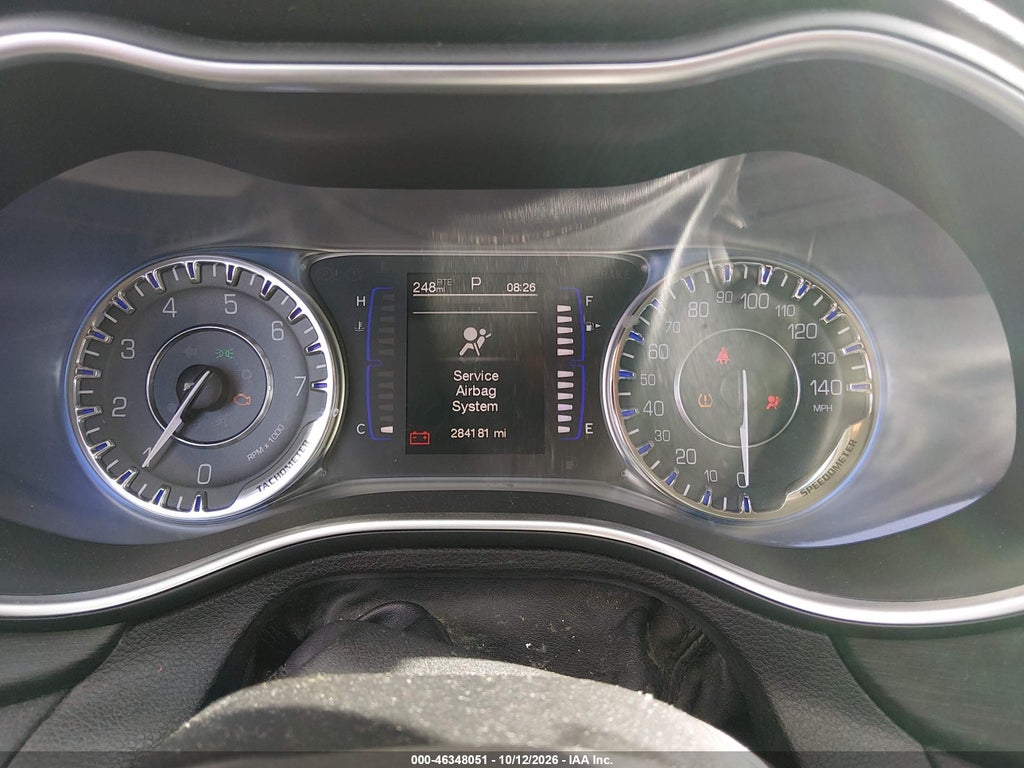 2015 Chrysler 200 Limited photo 7