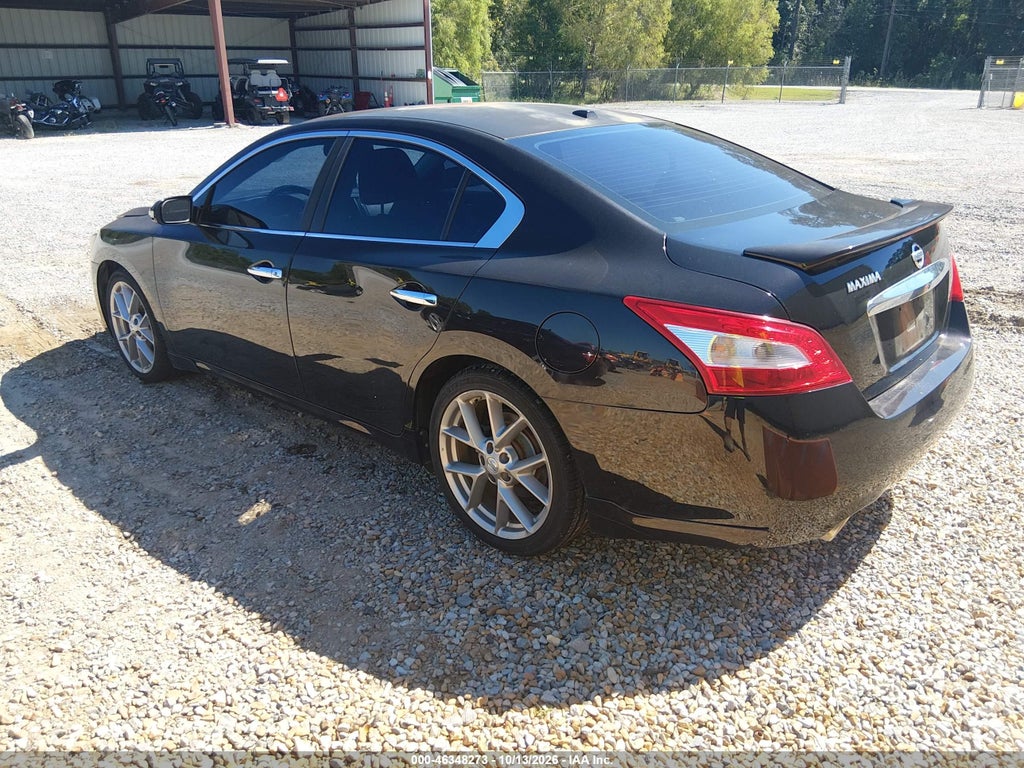2011 Nissan Maxima 3.5 SV photo 3