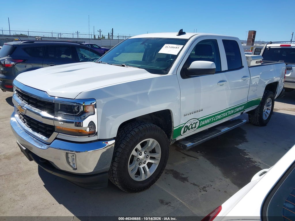 2019 Chevrolet Silverado 1500 LD LT photo 2
