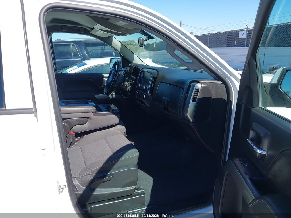 2019 Chevrolet Silverado 1500 LD LT photo 5