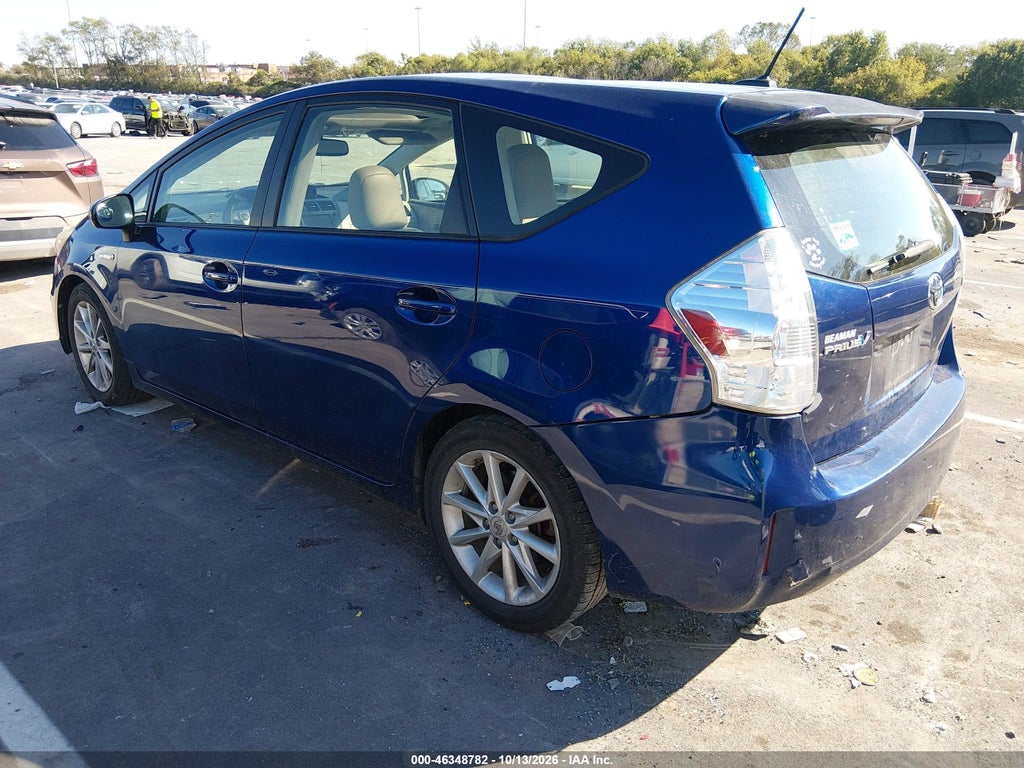 2012 Toyota Prius V Five photo 3