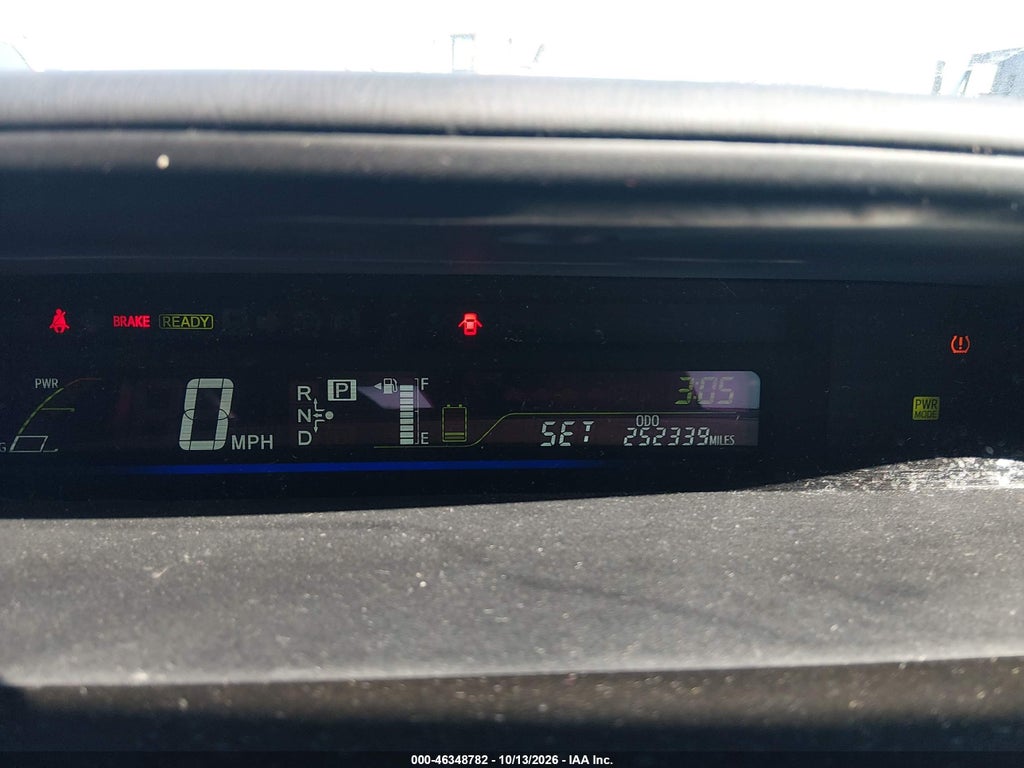 2012 Toyota Prius V Five photo 7