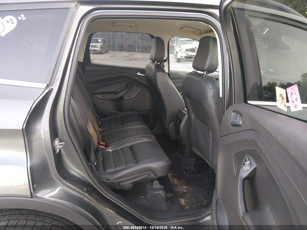 2019 Ford Escape SEL photo 8