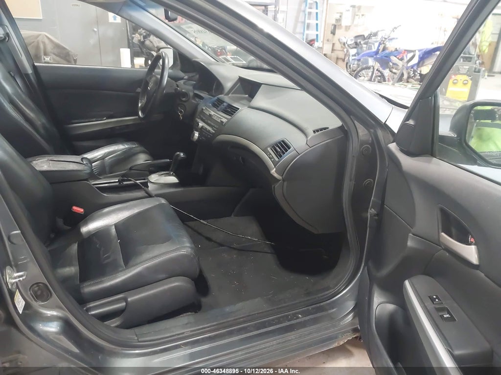 2010 Honda Accord 2.4 EX-L photo 5