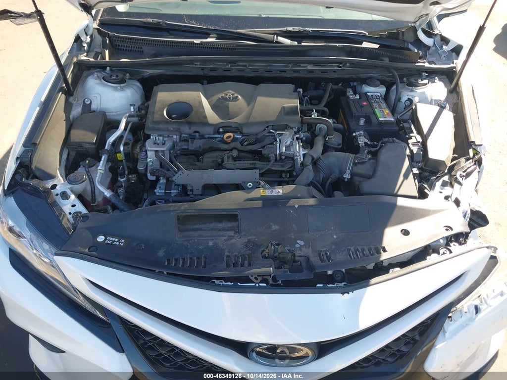 2019 Toyota Camry XSE photo 10