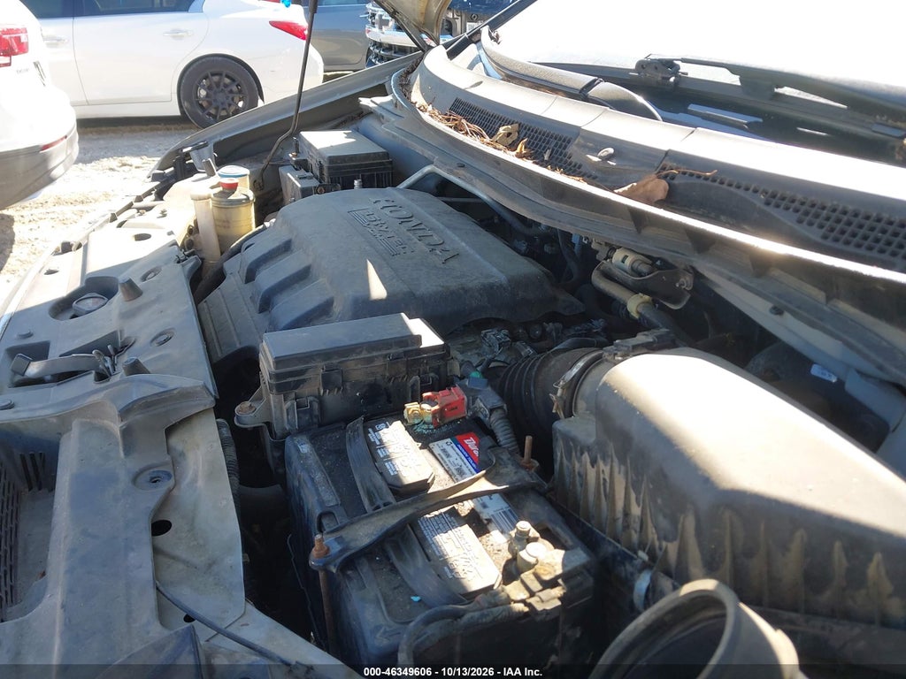 2012 Honda Odyssey LX photo 10