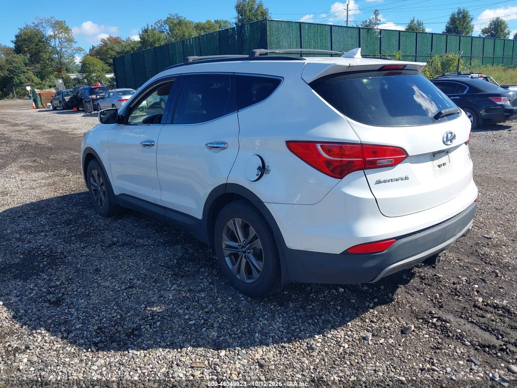 2015 Hyundai Santa FE Sport 2.4L photo 3
