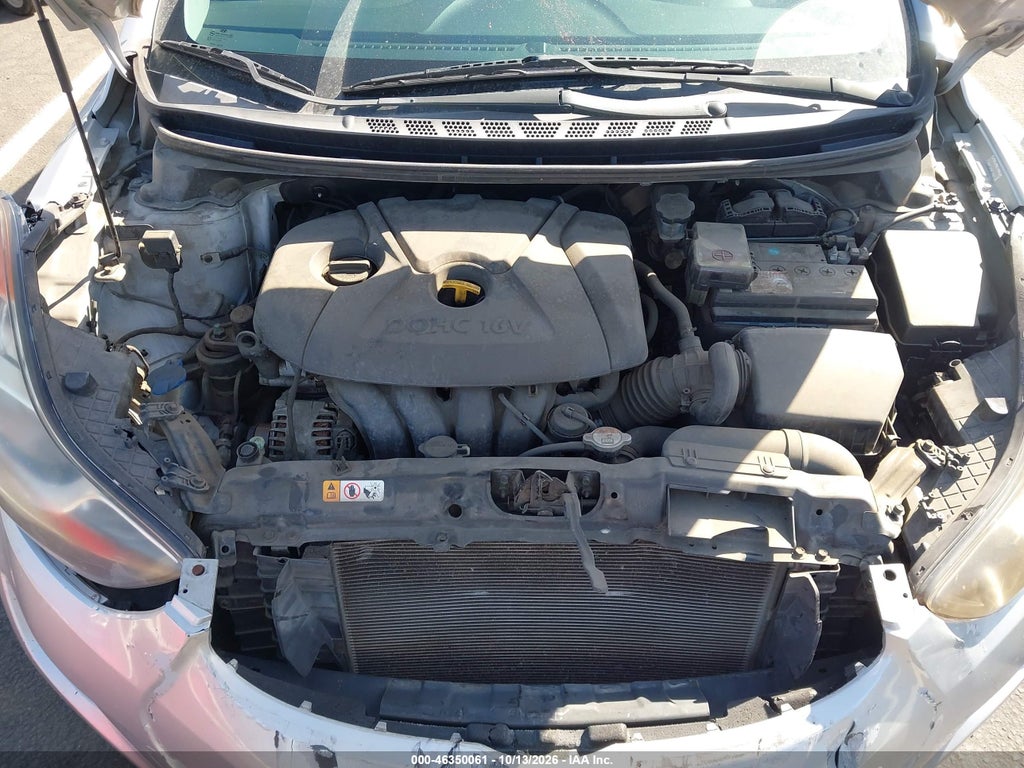 2013 Hyundai Elantra GLS photo 10