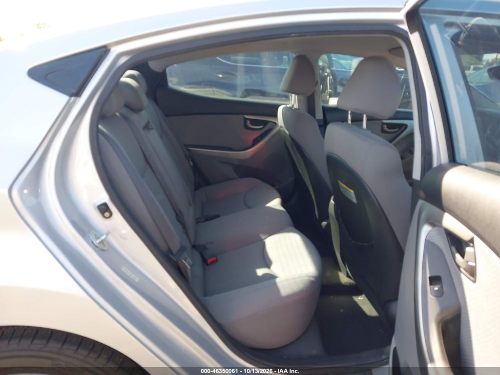 2013 Hyundai Elantra GLS photo 8