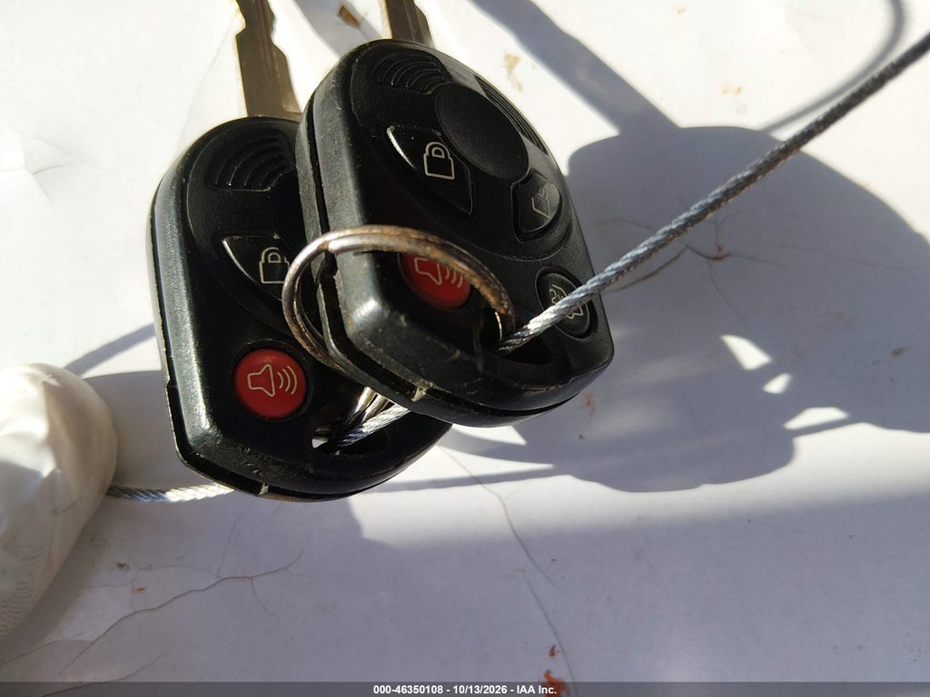 2008 Ford Escape XLS/XLS Manual photo 11