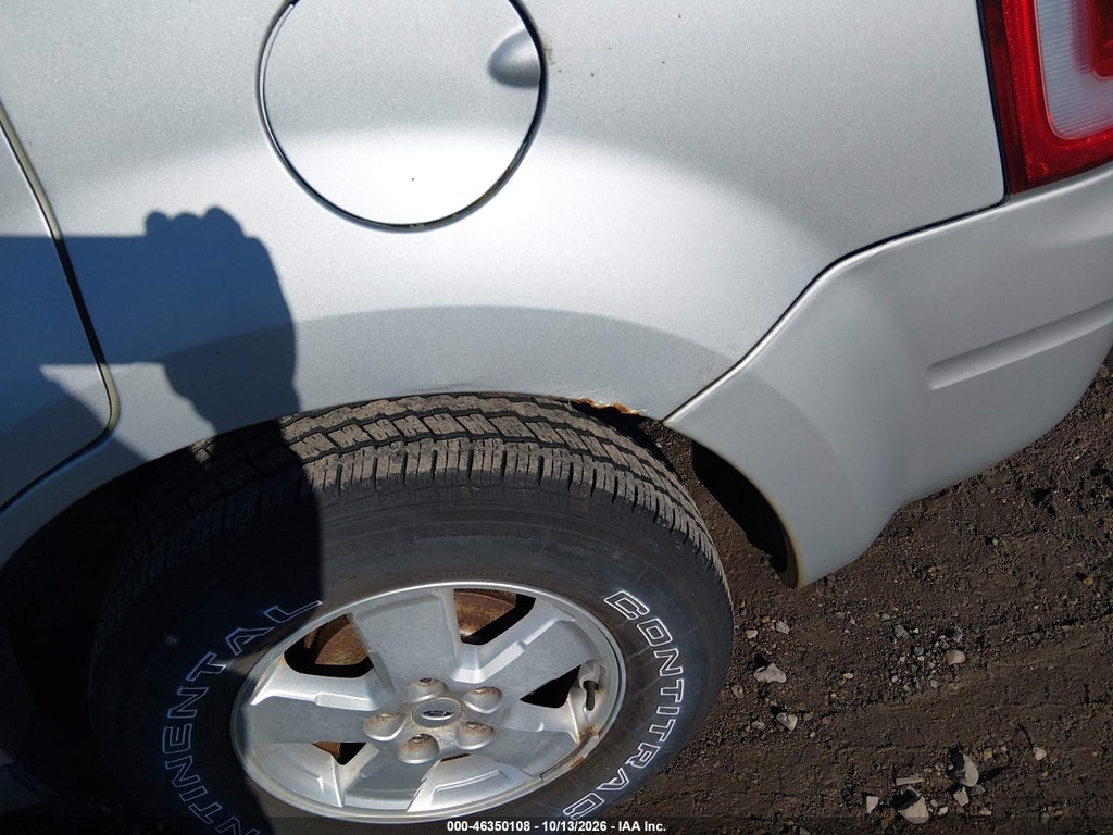 2008 Ford Escape XLS/XLS Manual photo 6