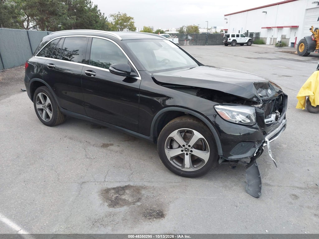 2019 Mercedes-Benz GLC 300 photo 1