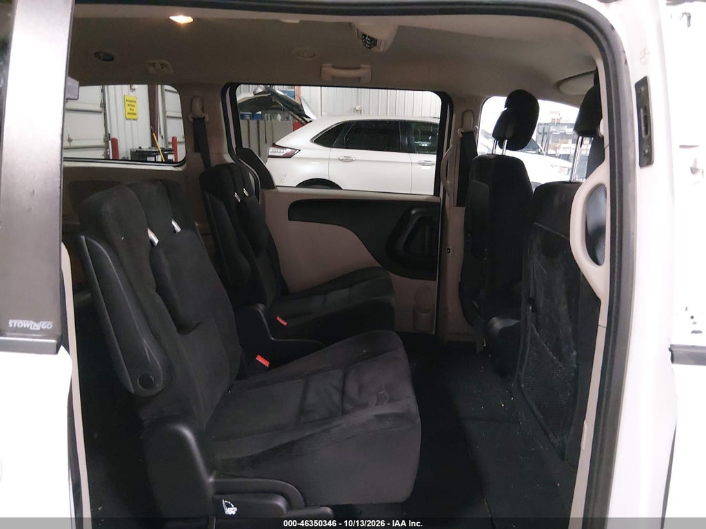 2014 Dodge Grand Caravan SXT photo 8