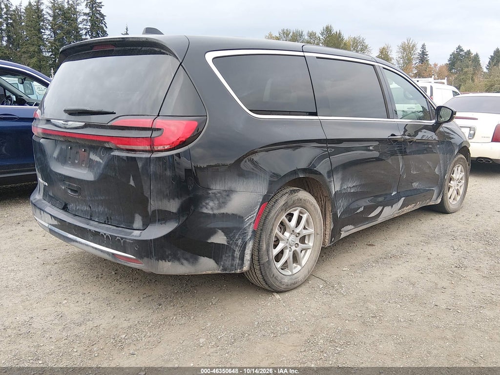 2025 Chrysler Pacifica Select photo 4