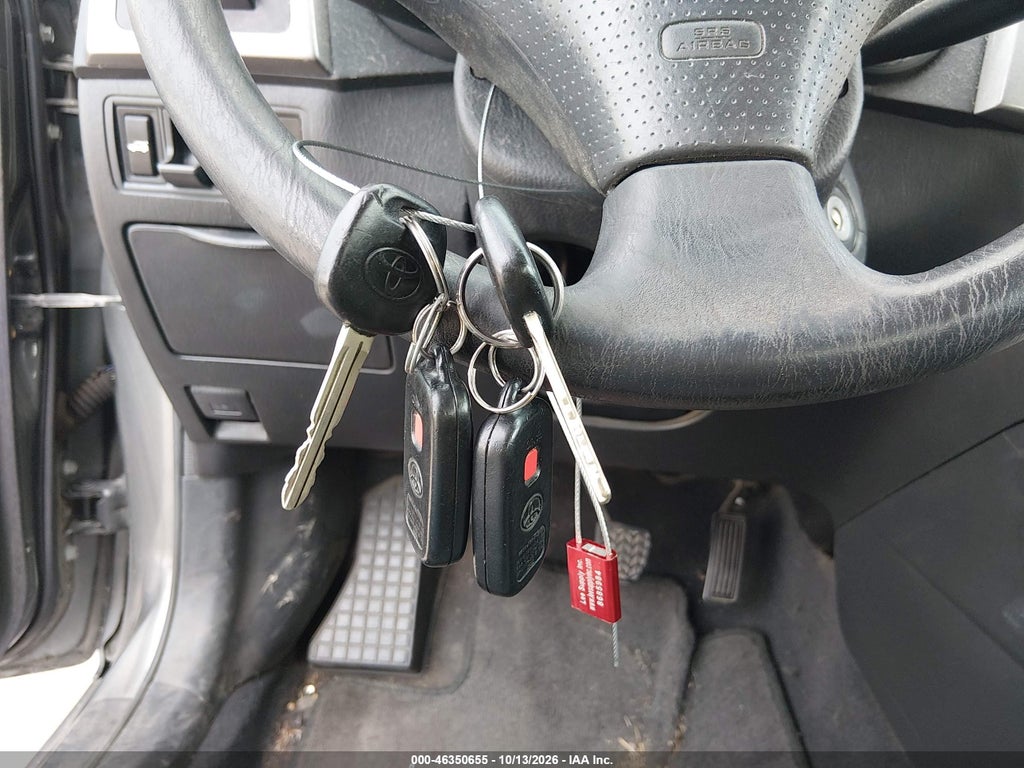 2005 Toyota Matrix photo 11