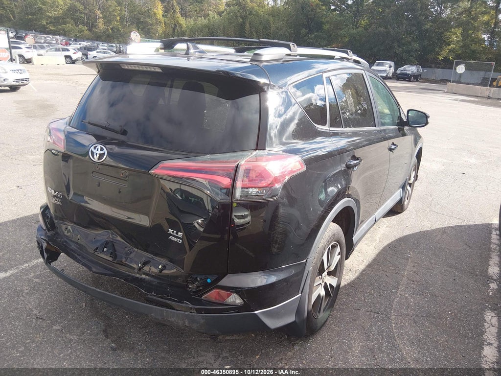 2018 Toyota RAV4 XLE photo 4