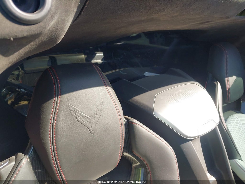 2023 Chevrolet Corvette Stingray RWD 3LT photo 8