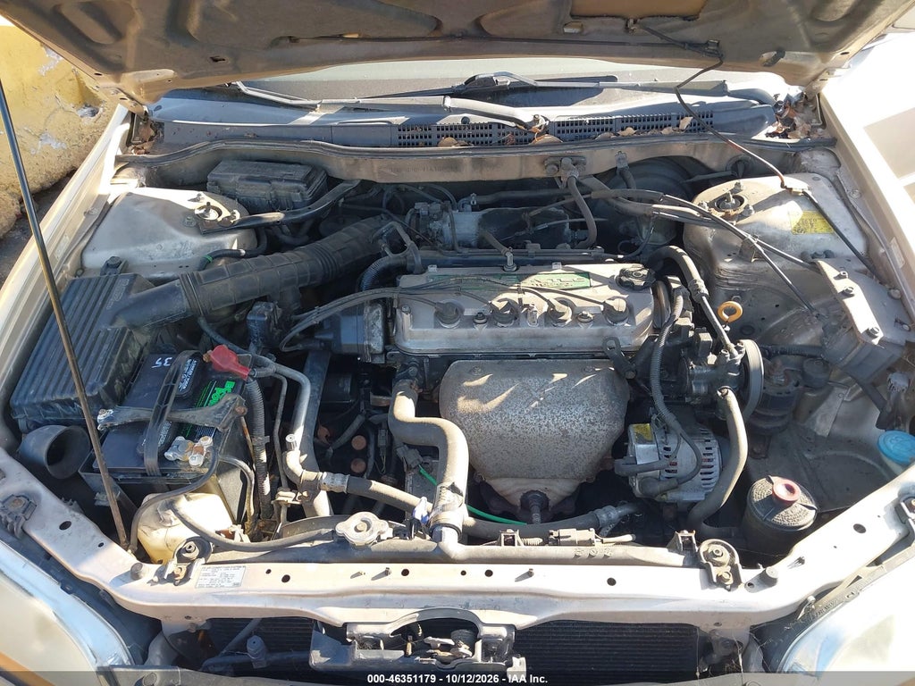 2001 Honda Accord 2.3 LX photo 10