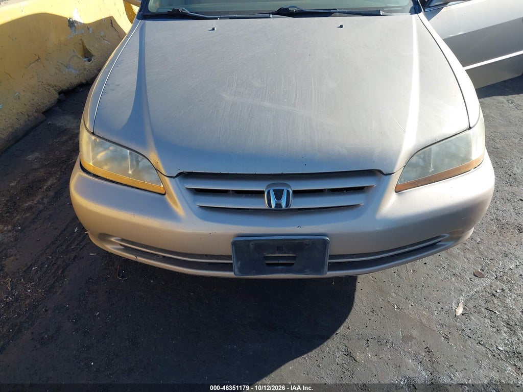 2001 Honda Accord 2.3 LX photo 6