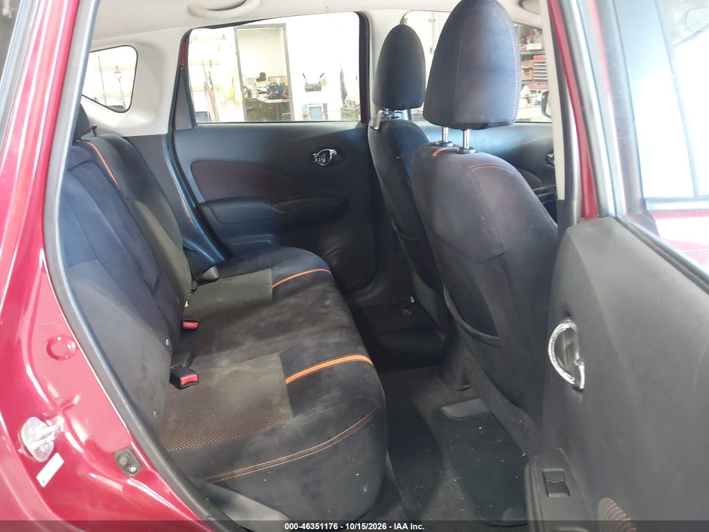2015 Nissan Versa Note SR photo 8