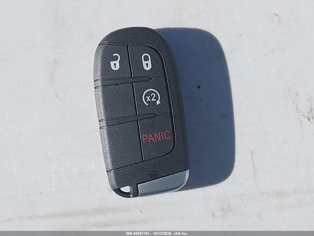 2020 Jeep Renegade Latitude FWD photo 11