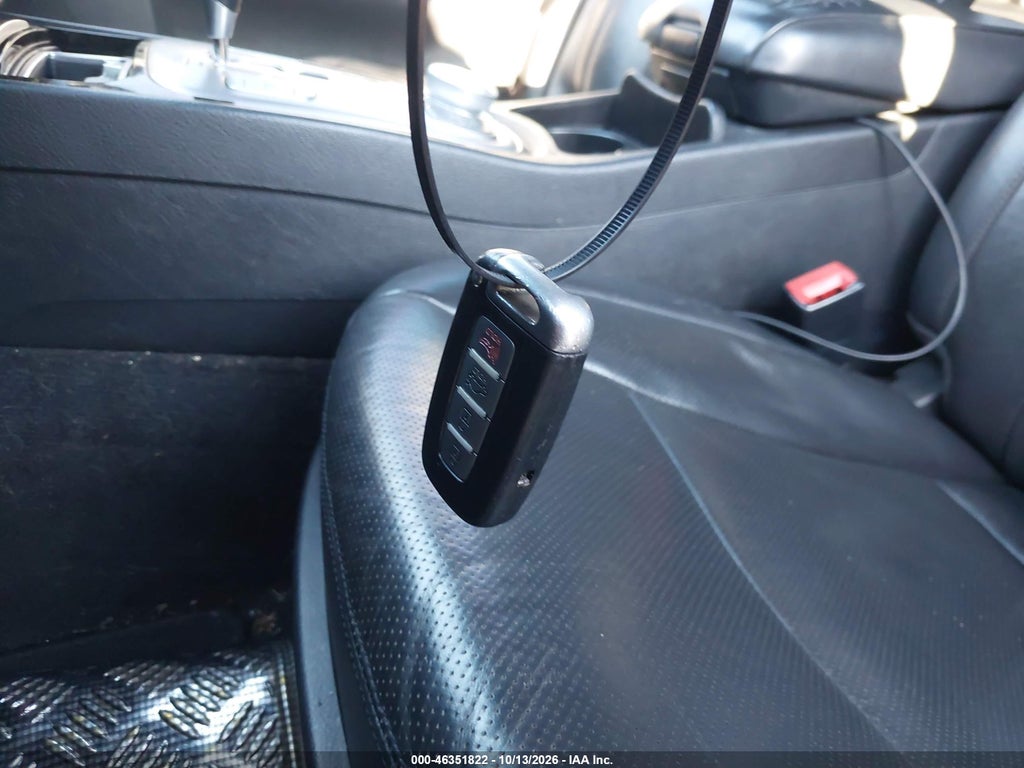 2013 Hyundai Genesis 5.0 R-Spec photo 11